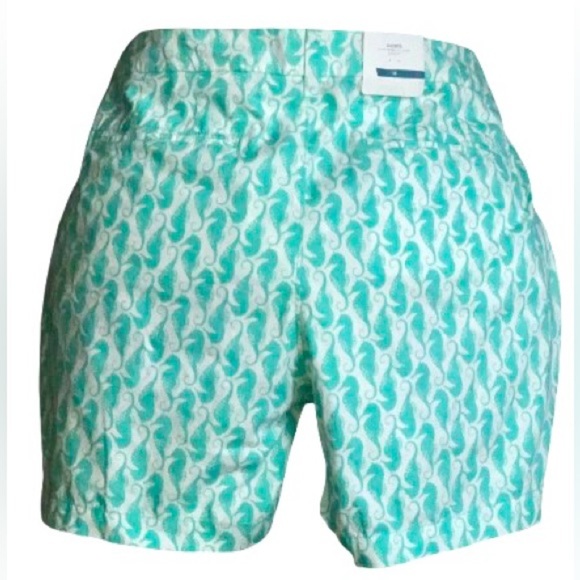 NWOT, Old Navy plus-size shorts; seahorse fabric Wmns sz 16 - Picture 2 of 3